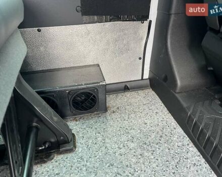 Белый Форд Транзит Кастом, объемом двигателя 2 л и пробегом 177 тыс. км за 17500 $, фото 47 на Automoto.ua