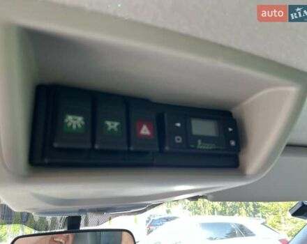 Белый Форд Транзит Кастом, объемом двигателя 2 л и пробегом 177 тыс. км за 18500 $, фото 62 на Automoto.ua