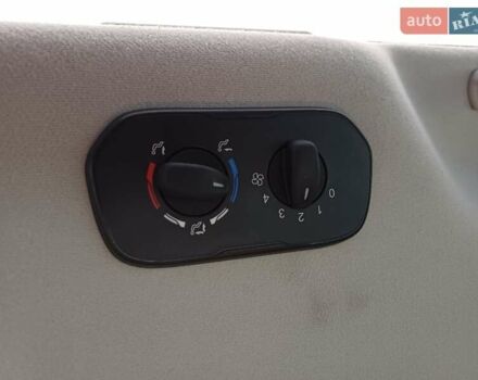 Белый Форд Транзит Кастом, объемом двигателя 2.2 л и пробегом 123 тыс. км за 22500 $, фото 20 на Automoto.ua