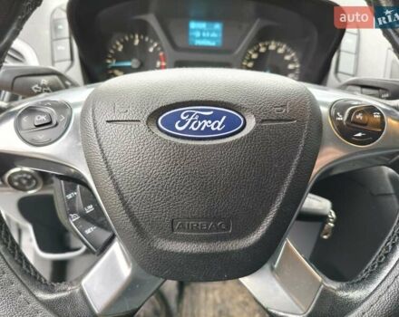 Белый Форд Транзит Кастом, объемом двигателя 2 л и пробегом 290 тыс. км за 16300 $, фото 3 на Automoto.ua