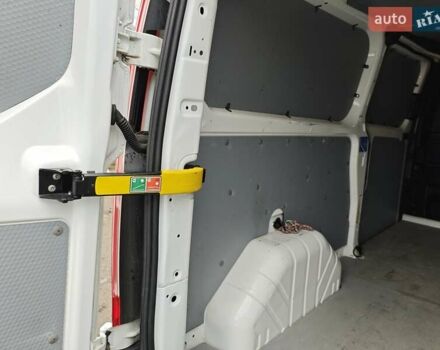 Белый Форд Транзит Кастом, объемом двигателя 2 л и пробегом 290 тыс. км за 16300 $, фото 28 на Automoto.ua