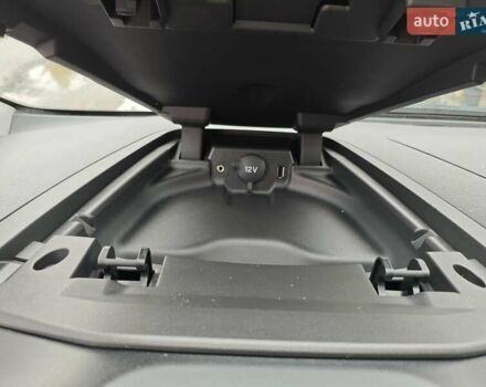 Белый Форд Транзит Кастом, объемом двигателя 2 л и пробегом 290 тыс. км за 16300 $, фото 8 на Automoto.ua