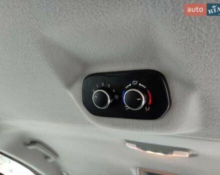 Белый Форд Транзит Кастом, объемом двигателя 2 л и пробегом 230 тыс. км за 18900 $, фото 20 на Automoto.ua