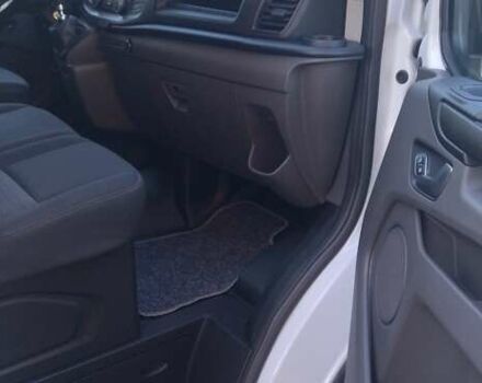 Белый Форд Транзит Кастом, объемом двигателя 2 л и пробегом 208 тыс. км за 19999 $, фото 13 на Automoto.ua