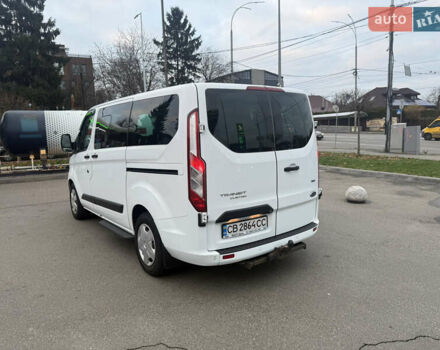 Белый Форд Транзит Кастом, объемом двигателя 2 л и пробегом 125 тыс. км за 22200 $, фото 2 на Automoto.ua