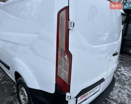 Белый Форд Транзит Кастом, объемом двигателя 2 л и пробегом 299 тыс. км за 13900 $, фото 4 на Automoto.ua
