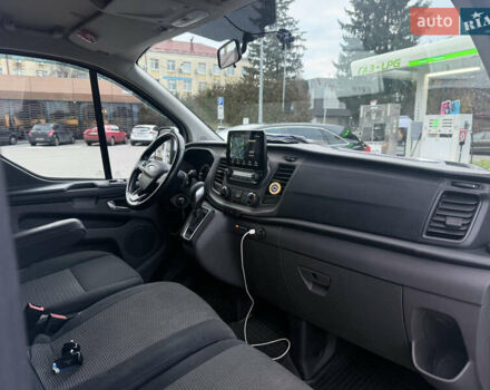 Белый Форд Транзит Кастом, объемом двигателя 2 л и пробегом 125 тыс. км за 22200 $, фото 5 на Automoto.ua