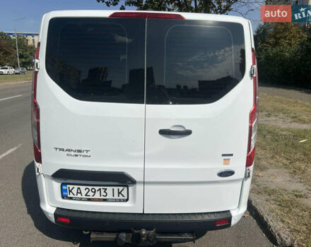 Белый Форд Транзит Кастом, объемом двигателя 2 л и пробегом 192 тыс. км за 20400 $, фото 7 на Automoto.ua