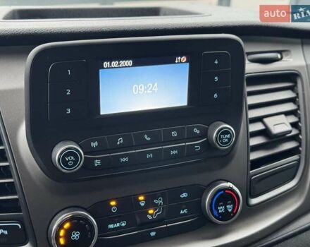 Білий Форд Транзит Кастом, об'ємом двигуна 2 л та пробігом 175 тис. км за 24300 $, фото 22 на Automoto.ua