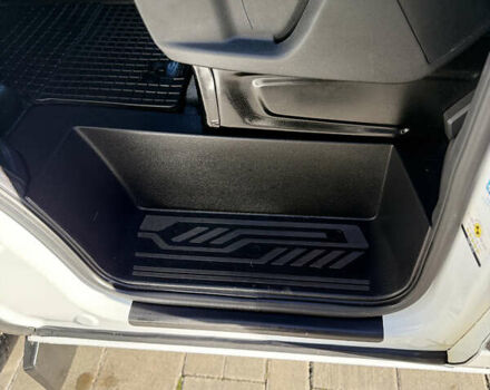 Белый Форд Транзит Кастом, объемом двигателя 2 л и пробегом 175 тыс. км за 23500 $, фото 26 на Automoto.ua