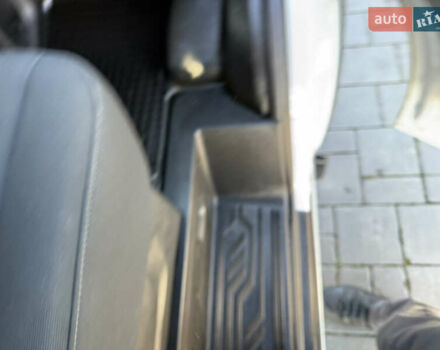 Белый Форд Транзит Кастом, объемом двигателя 2 л и пробегом 175 тыс. км за 23500 $, фото 41 на Automoto.ua