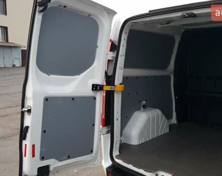 Белый Форд Транзит Кастом, объемом двигателя 2 л и пробегом 190 тыс. км за 18800 $, фото 34 на Automoto.ua