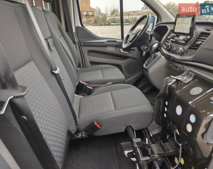 Белый Форд Транзит Кастом, объемом двигателя 2 л и пробегом 150 тыс. км за 23900 $, фото 12 на Automoto.ua