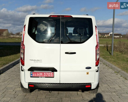 Белый Форд Транзит Кастом, объемом двигателя 2 л и пробегом 175 тыс. км за 23500 $, фото 10 на Automoto.ua