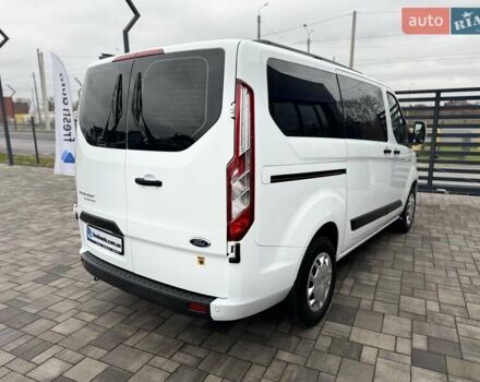 Білий Форд Транзит Кастом, об'ємом двигуна 2 л та пробігом 175 тис. км за 24300 $, фото 2 на Automoto.ua