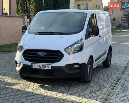 Белый Форд Транзит Кастом, объемом двигателя 2 л и пробегом 198 тыс. км за 13200 $, фото 2 на Automoto.ua
