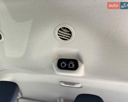 Белый Форд Транзит Кастом, объемом двигателя 2 л и пробегом 175 тыс. км за 23500 $, фото 35 на Automoto.ua