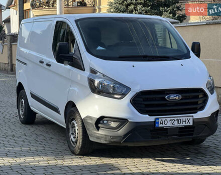 Белый Форд Транзит Кастом, объемом двигателя 2 л и пробегом 198 тыс. км за 13200 $, фото 4 на Automoto.ua