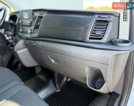 Белый Форд Транзит Кастом, объемом двигателя 2 л и пробегом 175 тыс. км за 23500 $, фото 32 на Automoto.ua