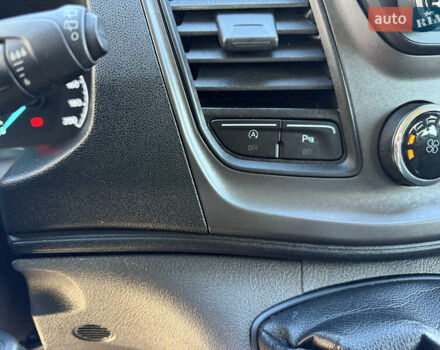 Белый Форд Транзит Кастом, объемом двигателя 2 л и пробегом 175 тыс. км за 23500 $, фото 23 на Automoto.ua