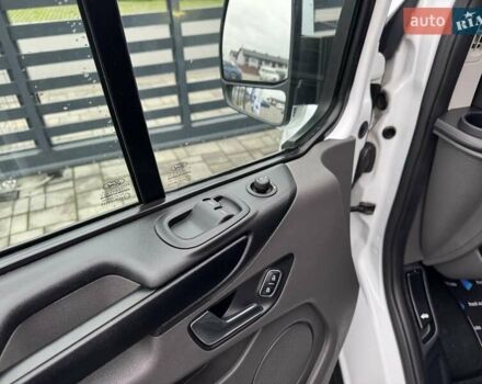 Білий Форд Транзит Кастом, об'ємом двигуна 2 л та пробігом 175 тис. км за 24300 $, фото 14 на Automoto.ua