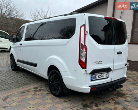 Белый Форд Транзит Кастом, объемом двигателя 2 л и пробегом 162 тыс. км за 19999 $, фото 4 на Automoto.ua