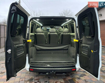 Белый Форд Транзит Кастом, объемом двигателя 2 л и пробегом 162 тыс. км за 19999 $, фото 20 на Automoto.ua