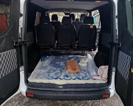 Білий Форд Транзит Кастом, об'ємом двигуна 2 л та пробігом 240 тис. км за 21000 $, фото 4 на Automoto.ua