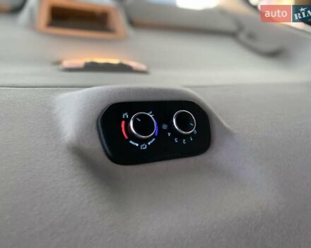 Білий Форд Транзит Кастом, об'ємом двигуна 2 л та пробігом 233 тис. км за 21380 $, фото 39 на Automoto.ua