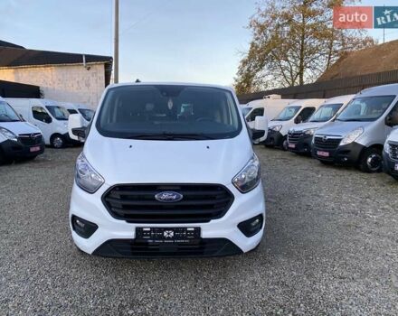 Белый Форд Транзит Кастом, объемом двигателя 2 л и пробегом 233 тыс. км за 21380 $, фото 3 на Automoto.ua