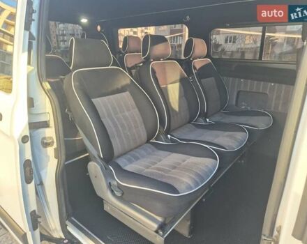 Білий Форд Транзит Кастом, об'ємом двигуна 2 л та пробігом 193 тис. км за 21000 $, фото 9 на Automoto.ua