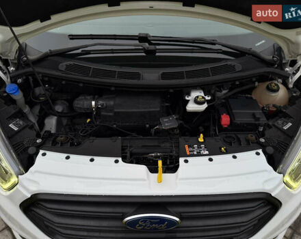 Белый Форд Транзит Кастом, объемом двигателя 2 л и пробегом 197 тыс. км за 14999 $, фото 45 на Automoto.ua