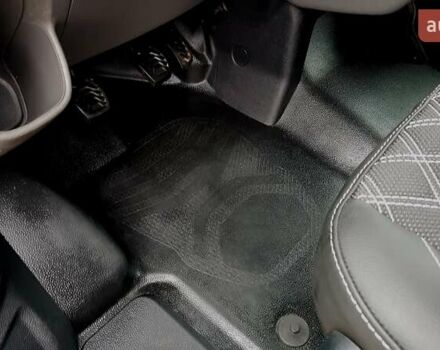 Білий Форд Транзит Кастом, об'ємом двигуна 2 л та пробігом 202 тис. км за 17200 $, фото 34 на Automoto.ua