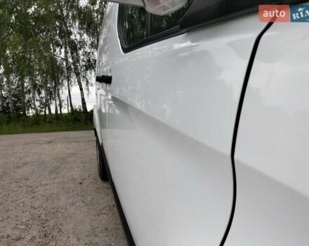 Білий Форд Транзит Кастом, об'ємом двигуна 2 л та пробігом 276 тис. км за 15650 $, фото 7 на Automoto.ua