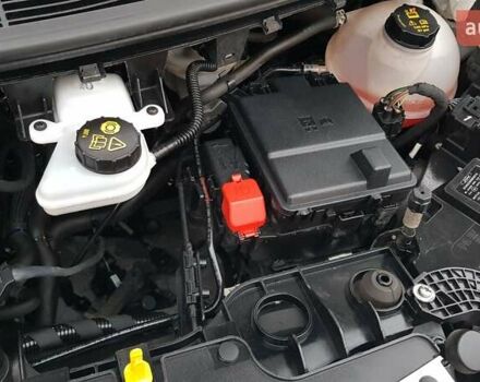 Белый Форд Транзит Кастом, объемом двигателя 2 л и пробегом 174 тыс. км за 18800 $, фото 56 на Automoto.ua