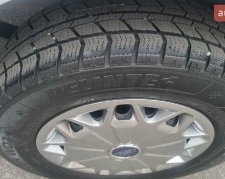 Белый Форд Транзит Кастом, объемом двигателя 2 л и пробегом 248 тыс. км за 17699 $, фото 11 на Automoto.ua