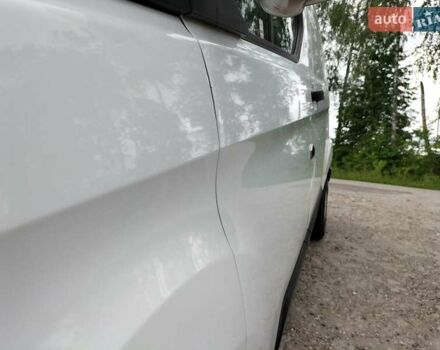Білий Форд Транзит Кастом, об'ємом двигуна 2 л та пробігом 276 тис. км за 15650 $, фото 6 на Automoto.ua