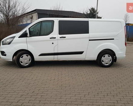 Белый Форд Транзит Кастом, объемом двигателя 2 л и пробегом 174 тыс. км за 18800 $, фото 3 на Automoto.ua