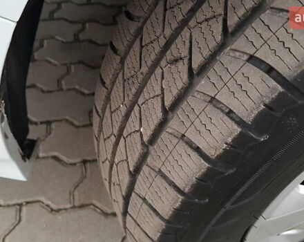 Белый Форд Транзит Кастом, объемом двигателя 2 л и пробегом 174 тыс. км за 18800 $, фото 65 на Automoto.ua