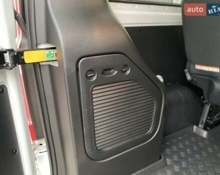 Белый Форд Транзит Кастом, объемом двигателя 2 л и пробегом 121 тыс. км за 24500 $, фото 34 на Automoto.ua