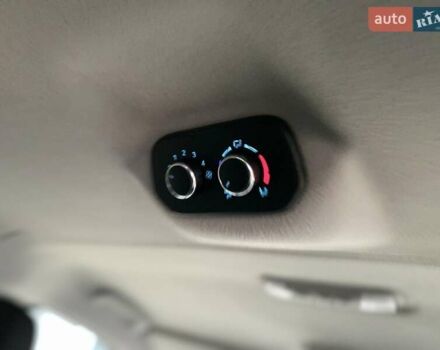 Белый Форд Транзит Кастом, объемом двигателя 2 л и пробегом 121 тыс. км за 24500 $, фото 35 на Automoto.ua