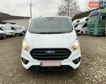 Белый Форд Транзит Кастом, объемом двигателя 2 л и пробегом 121 тыс. км за 24500 $, фото 3 на Automoto.ua