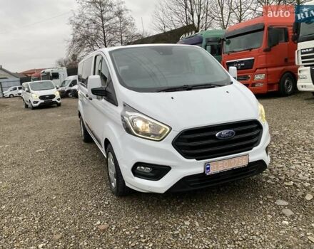 Белый Форд Транзит Кастом, объемом двигателя 2 л и пробегом 121 тыс. км за 24500 $, фото 1 на Automoto.ua