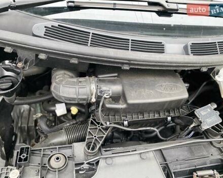 Белый Форд Транзит Кастом, объемом двигателя 2 л и пробегом 121 тыс. км за 24500 $, фото 68 на Automoto.ua