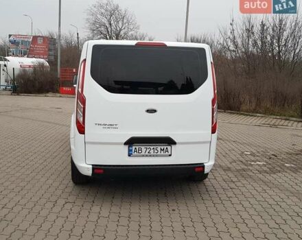 Белый Форд Транзит Кастом, объемом двигателя 2 л и пробегом 174 тыс. км за 18800 $, фото 5 на Automoto.ua