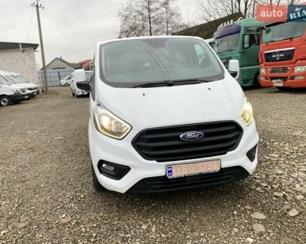 Белый Форд Транзит Кастом, объемом двигателя 2 л и пробегом 121 тыс. км за 24500 $, фото 2 на Automoto.ua