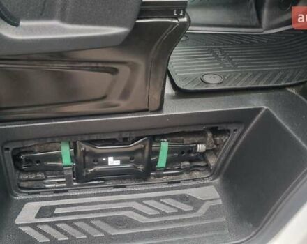 Белый Форд Транзит Кастом, объемом двигателя 2 л и пробегом 248 тыс. км за 17699 $, фото 15 на Automoto.ua