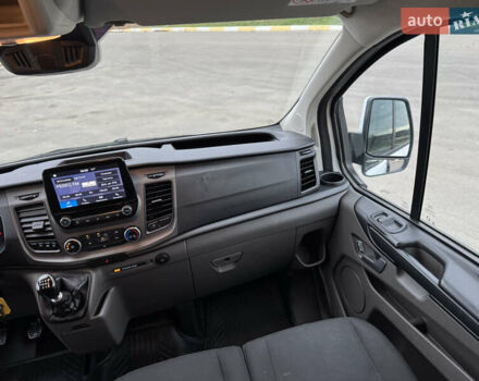 Белый Форд Транзит Кастом, объемом двигателя 2 л и пробегом 214 тыс. км за 21400 $, фото 29 на Automoto.ua