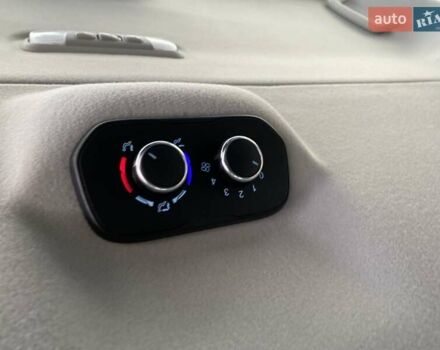 Белый Форд Транзит Кастом, объемом двигателя 2 л и пробегом 91 тыс. км за 24500 $, фото 35 на Automoto.ua