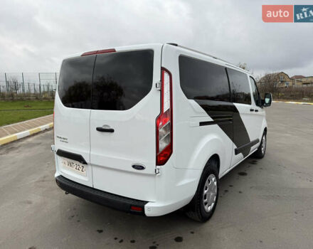 Белый Форд Транзит Кастом, объемом двигателя 2 л и пробегом 214 тыс. км за 21400 $, фото 28 на Automoto.ua
